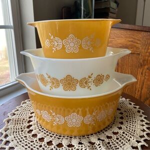 Vintage Pyrex Marigold Floral Butterfly Open Casserole Bowls Set - 3 Piece EUC